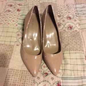 Ann Taylor kitten heels!
